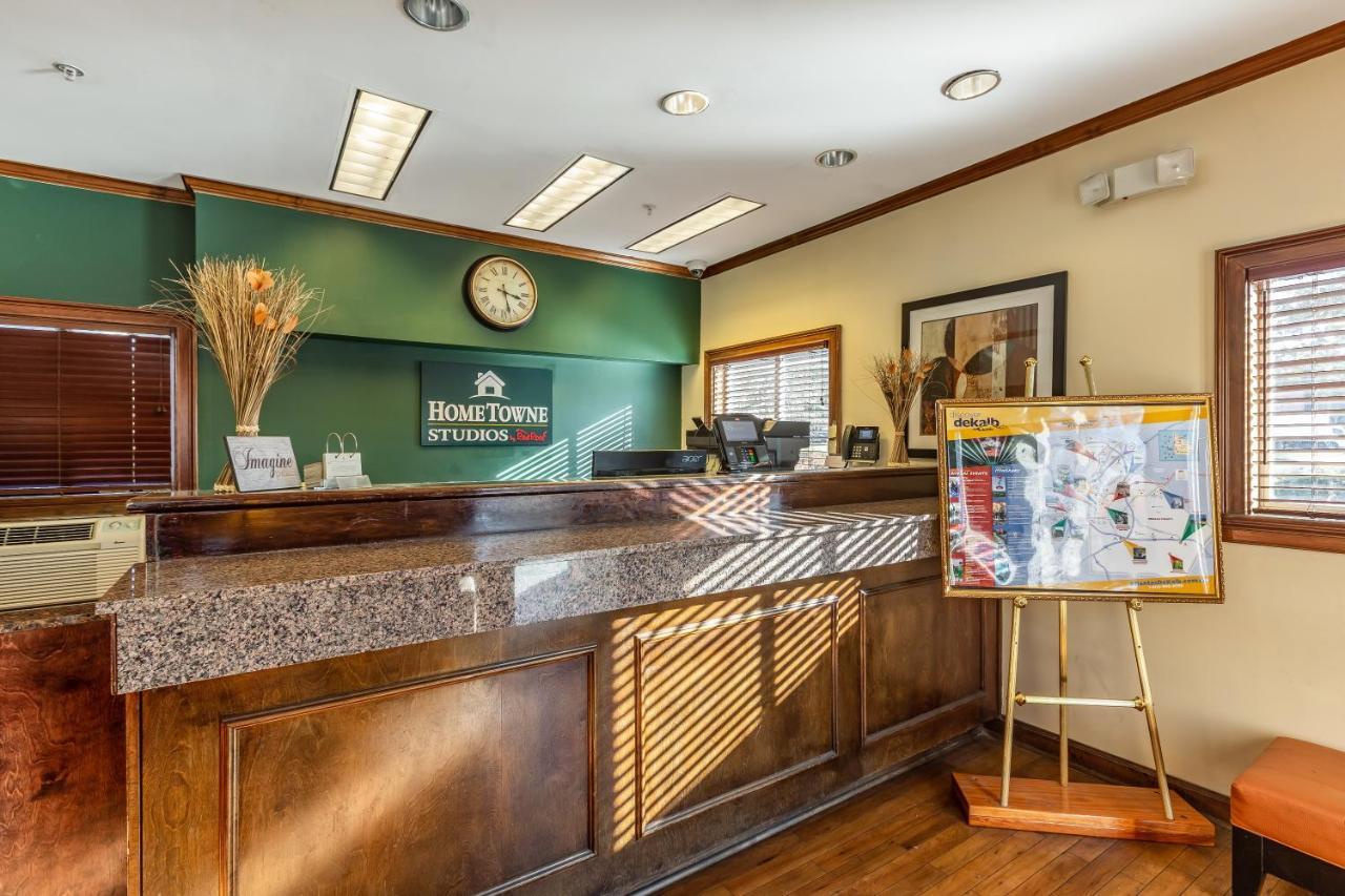 Hometowne Studios By Red Roof Atlanta - Chamblee Eksteriør bilde